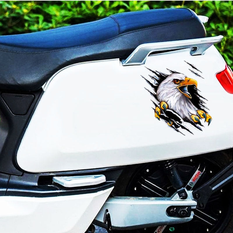 Car-Styling 3D Cartoon Motorcycle Sticker Animal Eagle 18cm*24CM